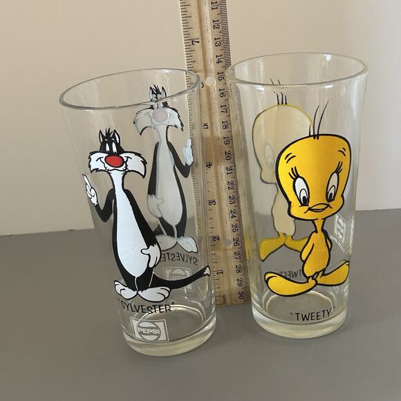 Warner 1973 Pepsi Collector’s Series Looney Tunes Tweety and Sylvester #7 - Picture 7 of 7